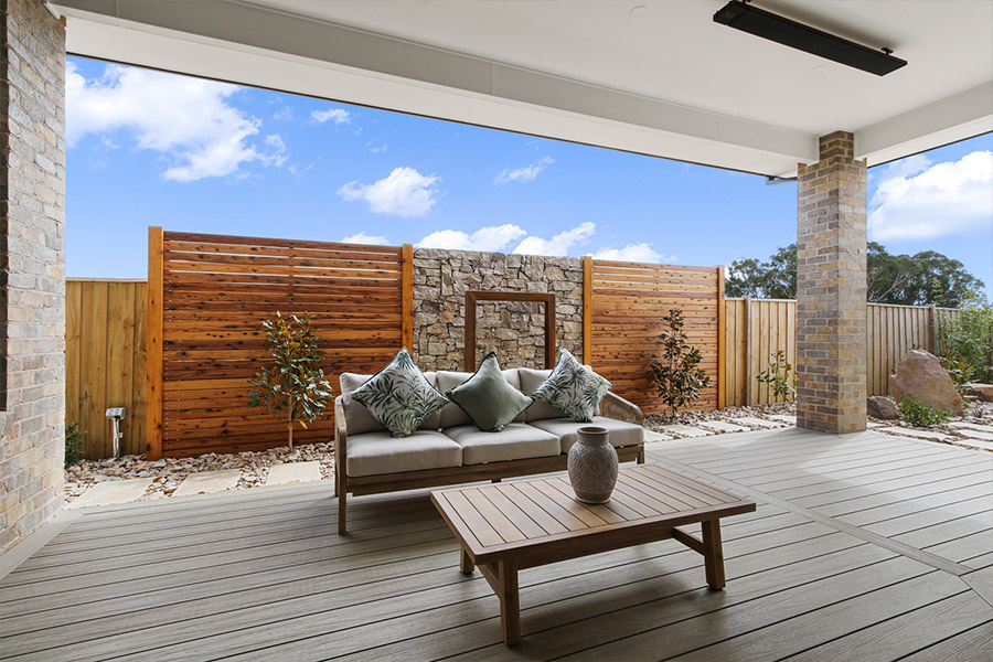 outdoor-living-area-decking